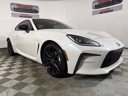 Used 2025 Toyota GR86 Premium w/ ALL Weather Mat Package (TMS)