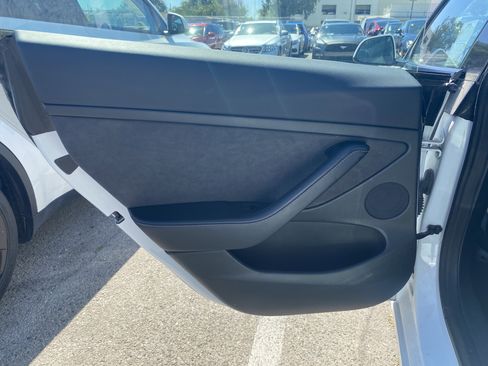 Used 2022 Tesla Model 3 Long Range image 20