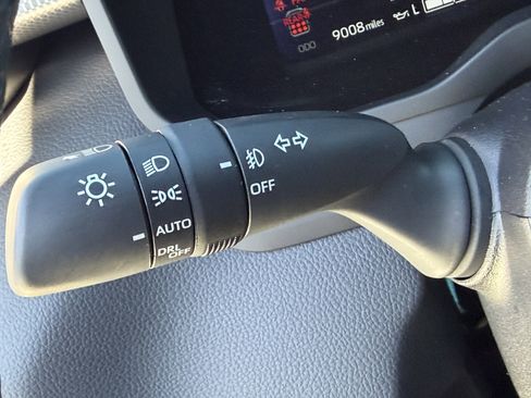 Used 2025 Toyota Sequoia Limited image 22