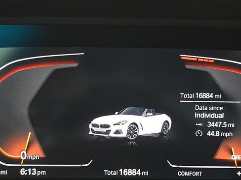 Used 2025 BMW Z4 sDrive30i image 16