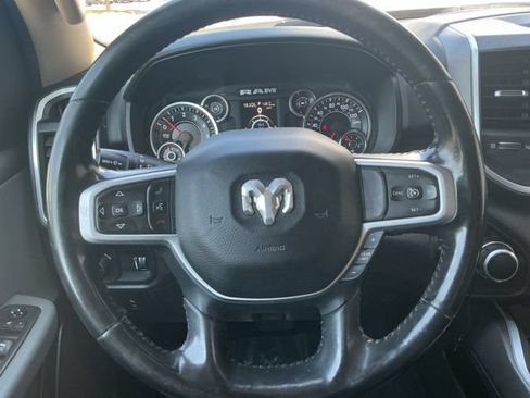 Used 2020 RAM 1500 Big Horn AWD/4WD image 18