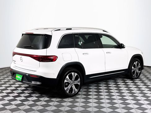 Used 2024 Mercedes-Benz EQB 250+ EQB 250+ w/ Winter Package image 10