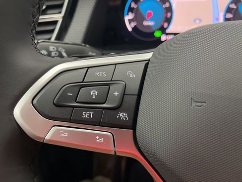 New 2026 Volkswagen Atlas Cross Sport SEL Premium R-Line AWD/4WD image 19