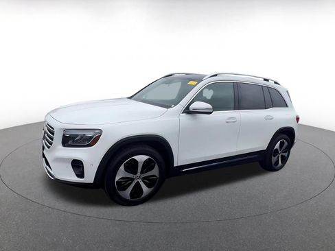 Used 2025 Mercedes-Benz GLB 250 image 6