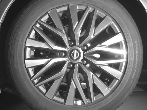 Used 2025 Nissan Altima 2.5 SV image 14