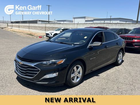 Certified 2019 Chevrolet Malibu LS FWD image 1