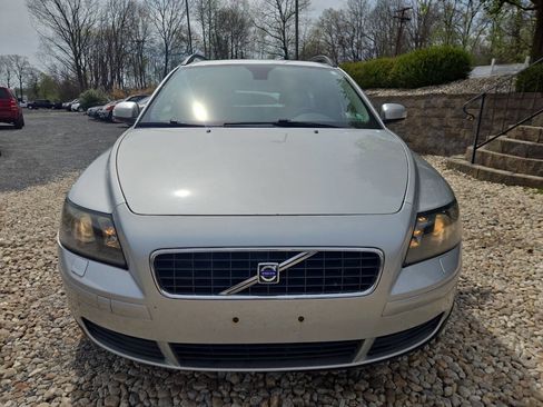 Used 2007 Volvo V50 2.4i image 2