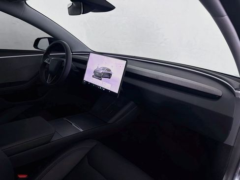 Used 2025 Tesla Model 3 Long Range RWD image 25