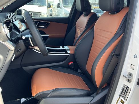 New 2026 Mercedes-Benz GLC 300 4MATIC image 11