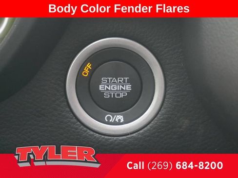 New 2026 RAM 1500 4x4 Crew Cab image 30