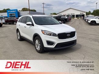 Used 2018 Kia Sorento LX image 1