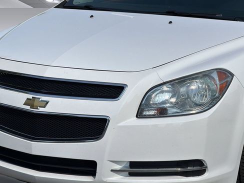 Used 2010 Chevrolet Malibu LT w/ Interface Package FWD image 12