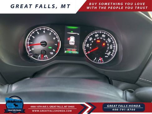 Used 2021 Toyota RAV4 XLE image 16