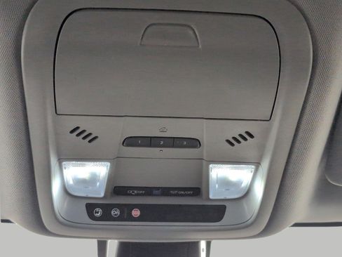 Used 2024 Chevrolet Blazer LT w/ Convenience Package AWD/4WD image 19