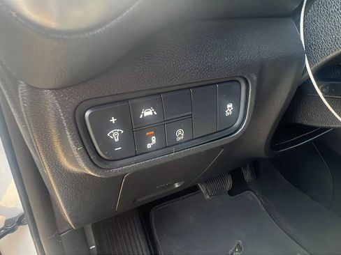 Used 2021 Kia Soul GT-Line FWD image 25