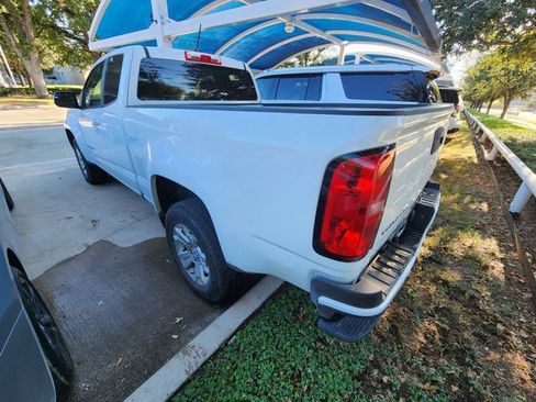 Used 2022 Chevrolet Colorado LT w/ Safety Package RWD image 6