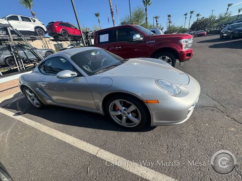Used 2006 Porsche Cayman S RWD image 3
