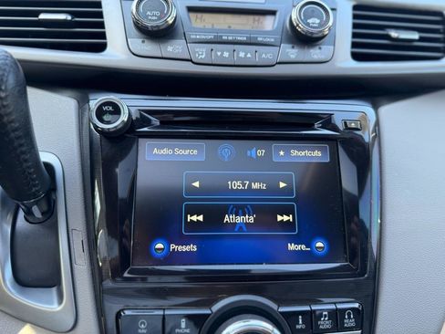 Used 2016 Honda Odyssey Touring Elite image 48