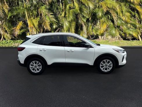 Used 2023 Ford Escape Active w/ Tech Pack #1 FWD image 8
