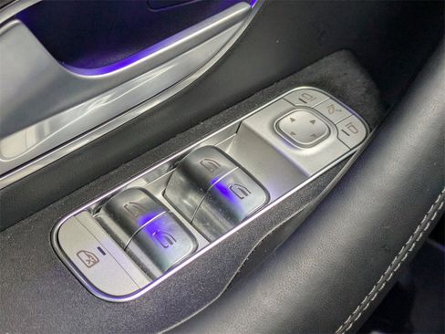 Used 2025 Mercedes-Benz GLE 63 AMG S image 27