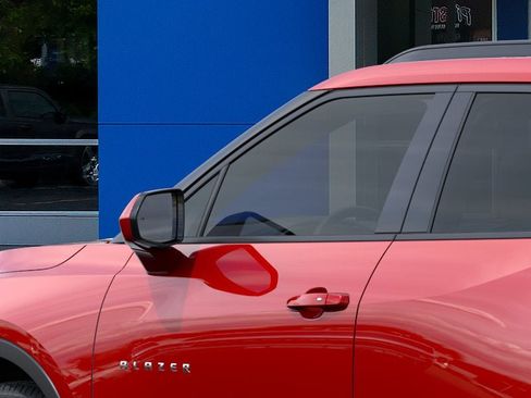 New 2026 Chevrolet Blazer LT w/ Convenience Package FWD image 36