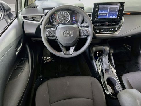 Used 2021 Toyota Corolla LE w/ LE Convenience Package FWD image 20