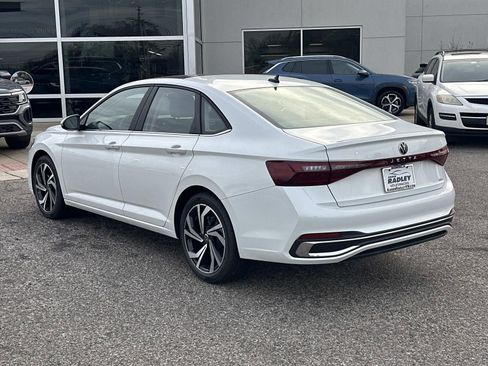 New 2026 Volkswagen Jetta SEL image 4