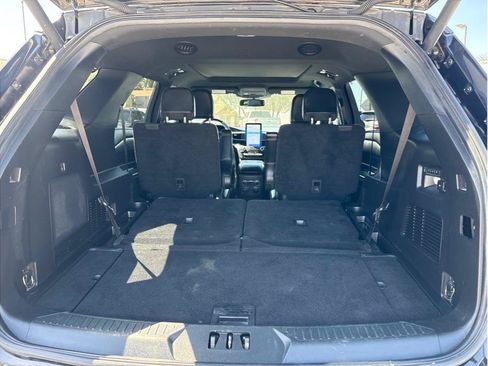 Used 2020 Ford Explorer ST w/ ST High-Performance Pack AWD/4WD image 8