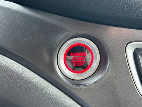 Used 2021 Honda Pilot EX-L image 24