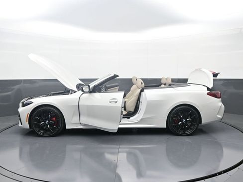 Used 2026 BMW 440i xDrive Convertible w/ Premium Package image 41