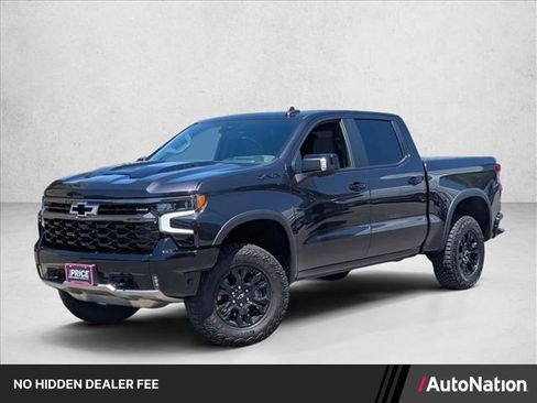 Used 2024 Chevrolet Silverado 1500 ZR2 w/ Technology Package AWD/4WD image 1