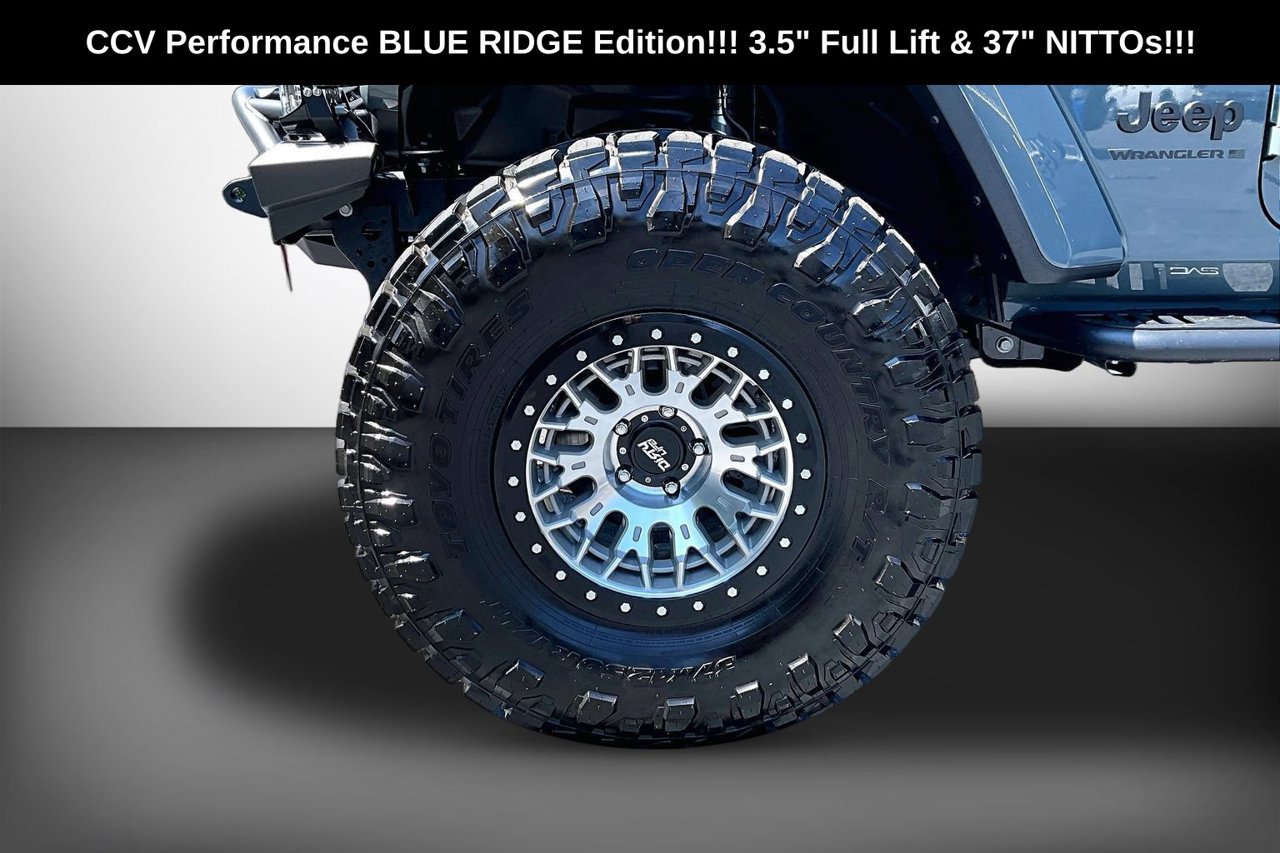 New 2026 Jeep Wrangler Unlimited Sahara AWD/4WD image 32