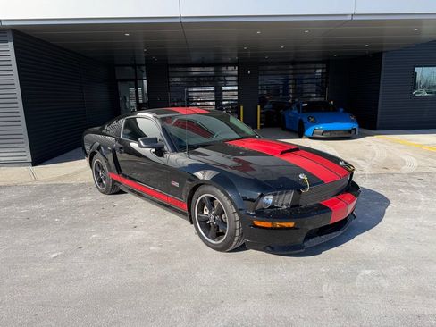 Used 2008 Ford Mustang GT Premium RWD image 9