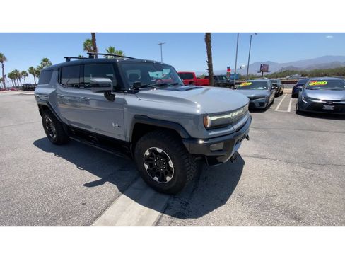 Used 2024 GMC Hummer EV 2X w/ Extreme Off-Road Package AWD/4WD image 2