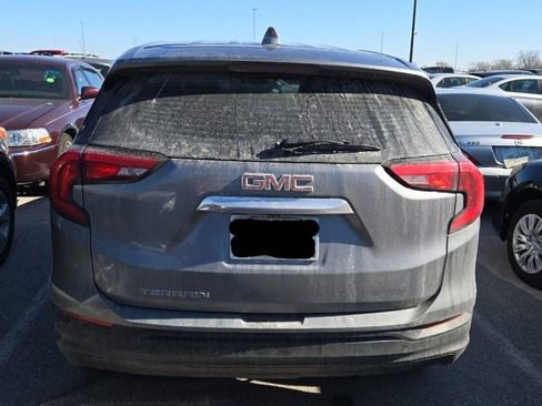 Used 2020 GMC Terrain SLE image 3