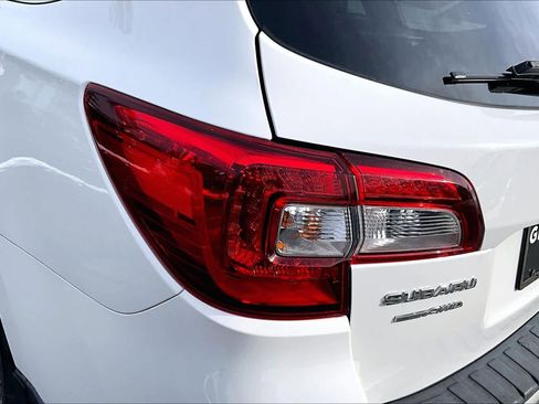 Used 2016 Subaru Outback 2.5i Limited image 27