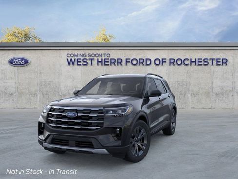 New 2026 Ford Explorer Active w/ Active Comfort Package image 3