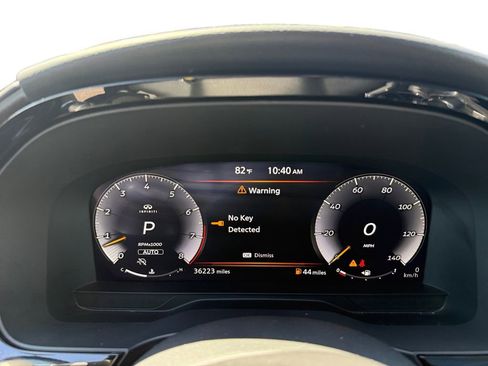 Used 2023 INFINITI QX60 Sensory w/ Vision Package AWD/4WD image 13