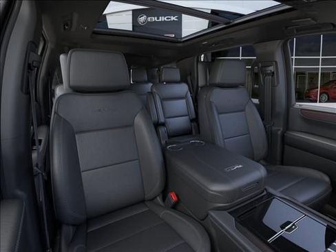 New 2026 GMC Yukon Denali w/ Denali Reserve Package AWD/4WD image 16