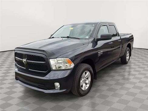 Used 2019 RAM 1500 Express AWD/4WD image 4