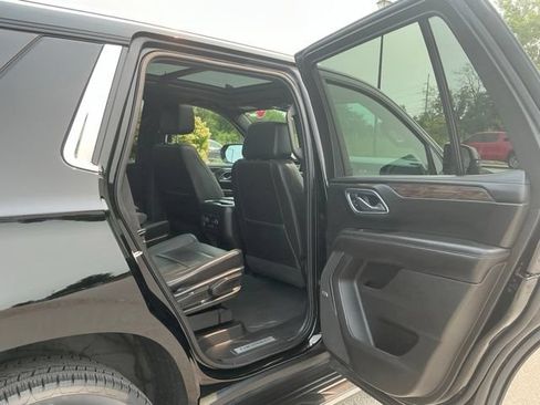 Used 2021 Chevrolet Tahoe LT w/ LT Signature Package AWD/4WD image 21