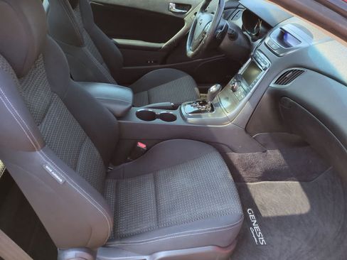 Used 2012 Hyundai Genesis 2.0T RWD image 22