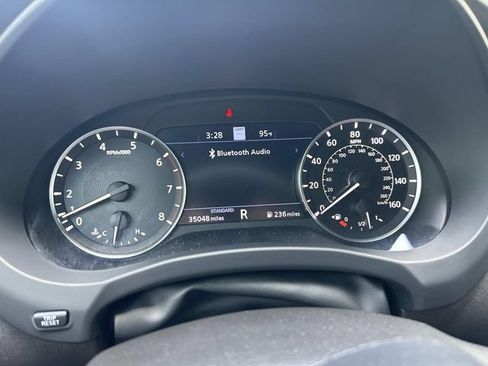 Used 2025 INFINITI QX50 Sport AWD/4WD image 40