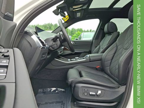 Used 2026 BMW X5 xDrive40i AWD/4WD image 13