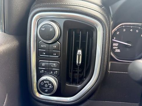 Used 2019 GMC Sierra 1500 SLT w/ SLT Premium Package AWD/4WD image 36