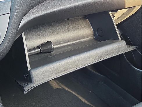 Used 2024 Chevrolet Malibu RS image 22