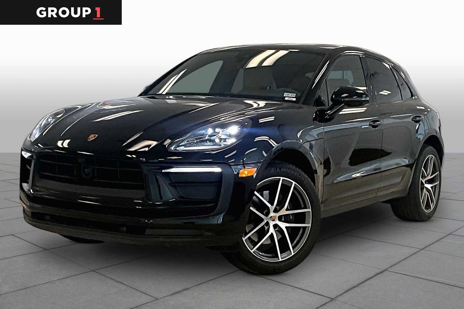 Used 2024 Porsche Macan AWD/4WD image 1