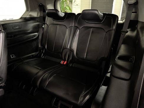 Used 2021 Jeep Grand Cherokee L Limited image 35