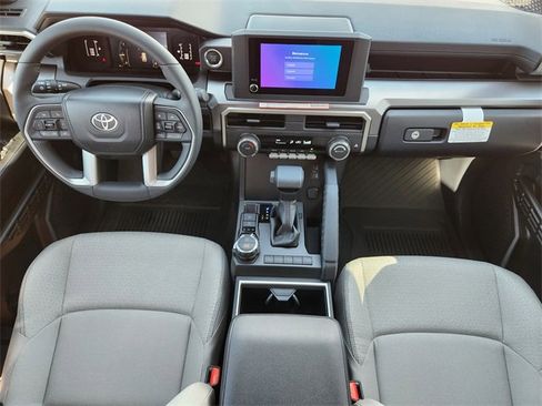 New 2026 Toyota 4Runner SR5 image 18