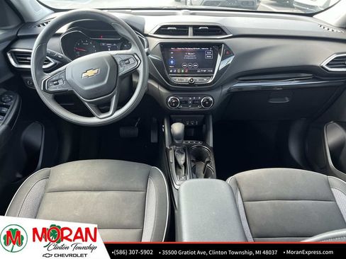 Certified 2023 Chevrolet TrailBlazer LT w/ Convenience Package FWD image 15